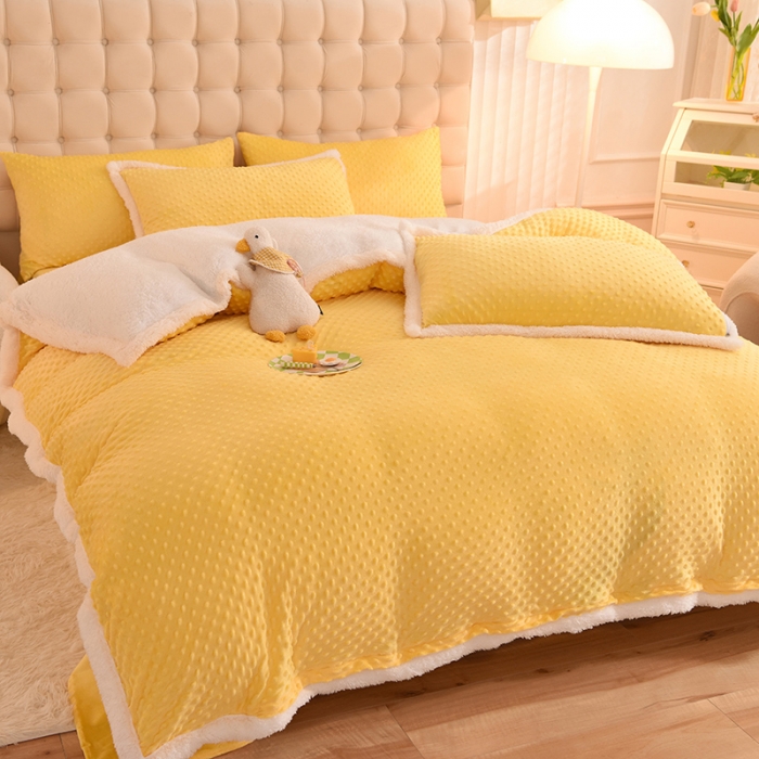 91家纺网 家纺一手货源 找家纺 艾米家居 2022秋冬新款豆豆绒+羊羔绒系列 黄