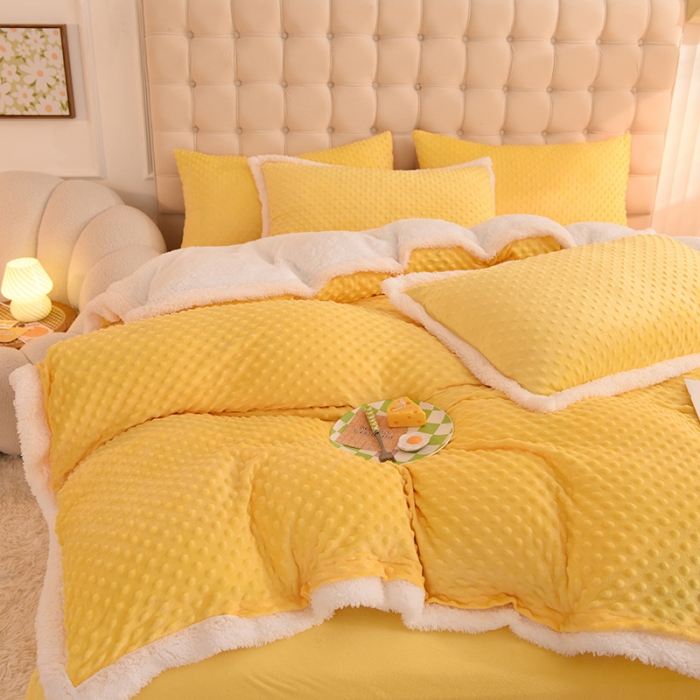 91家纺网 家纺一手货源 找家纺 艾米家居 2022秋冬新款豆豆绒+羊羔绒系列 黄