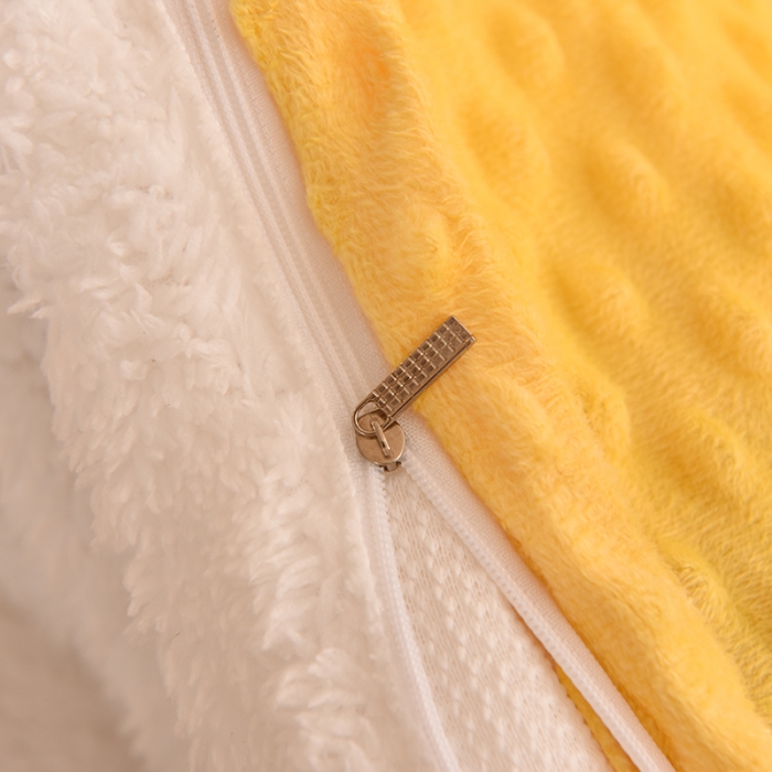 91家纺网 家纺一手货源 找家纺 艾米家居 2022秋冬新款豆豆绒+羊羔绒系列 黄