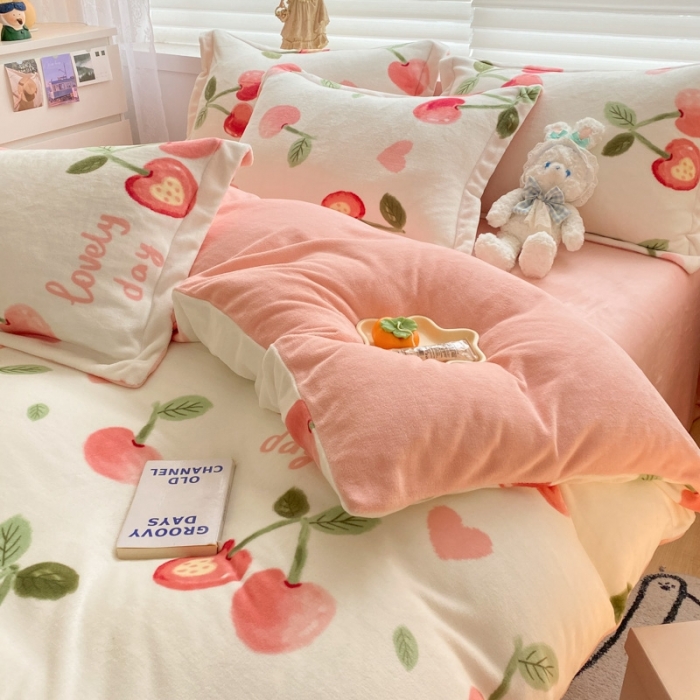 91家纺网 家纺一手货源 找家纺 上尚居 2022新款加厚保暖牛奶绒四件套 美味樱桃-米