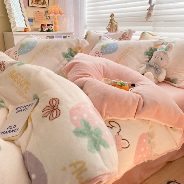 91家纺网 家纺一手货源 找家纺 上尚居 2022新款加厚保暖牛奶绒四件套 甜蜜花蕊