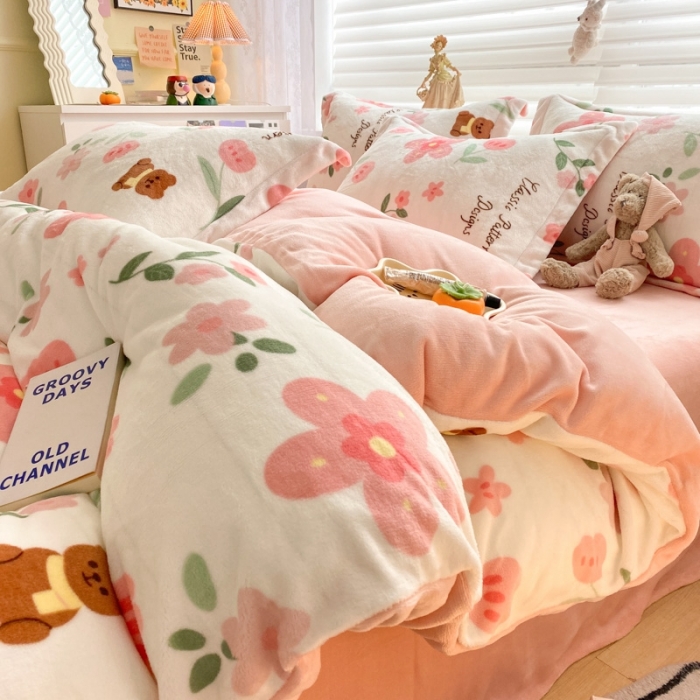 91家纺网 家纺一手货源 找家纺 上尚居 2022新款加厚保暖牛奶绒四件套 悠悠花园-粉