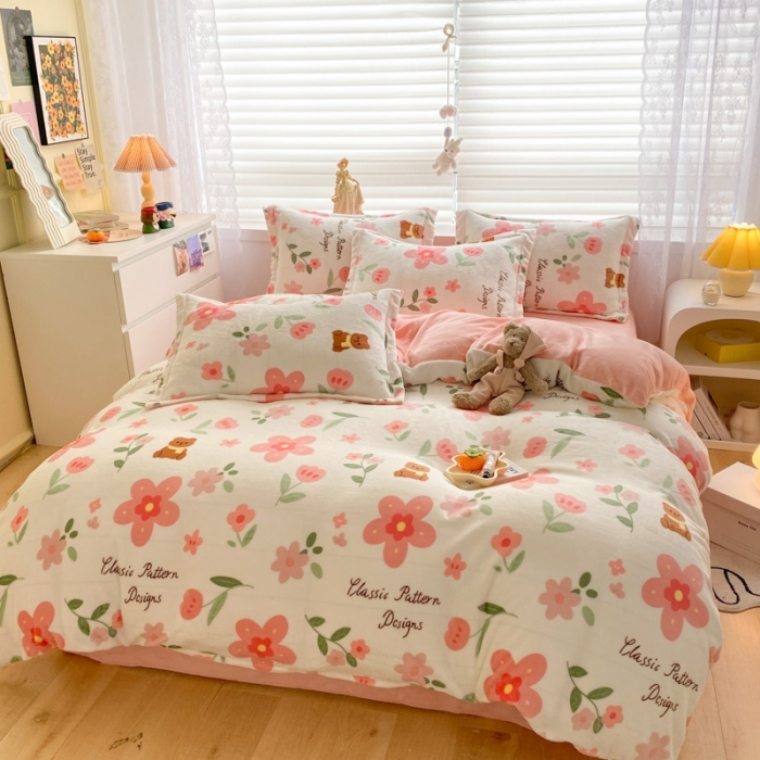 91家纺网 家纺一手货源 找家纺 上尚居 2022新款加厚保暖牛奶绒四件套 悠悠花园-粉