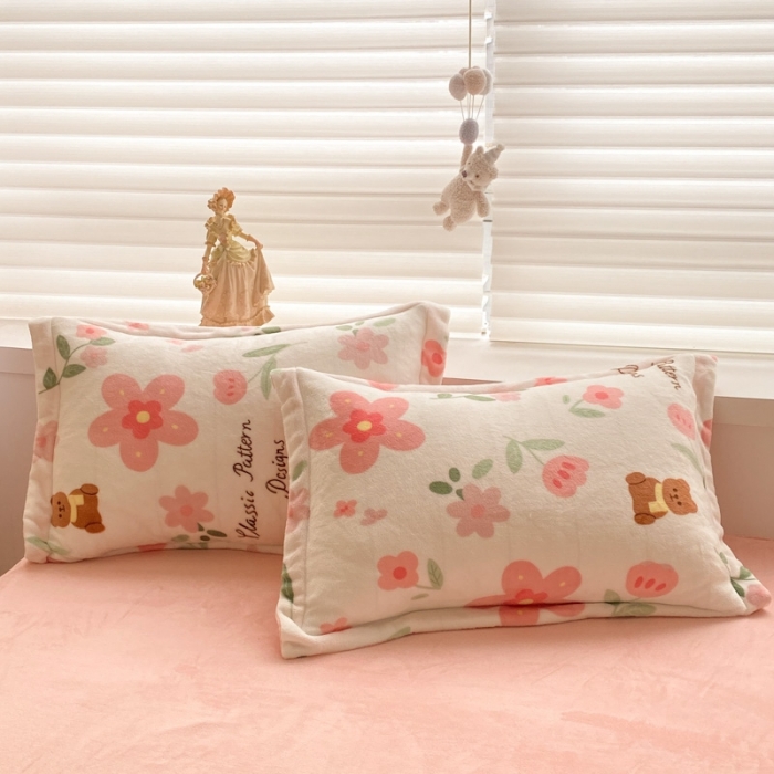 91家纺网 家纺一手货源 找家纺 上尚居 2022新款加厚保暖牛奶绒四件套 悠悠花园-粉