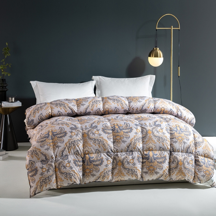 91家纺网 家纺一手货源 找家纺 俏企鹅 2025新款100支锦绒95白鹅绒被 高级紫