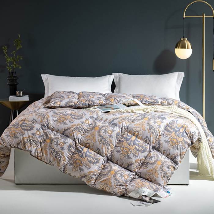 91家纺网 家纺一手货源 找家纺 俏企鹅 2025新款100支锦绒95白鹅绒被 高级紫