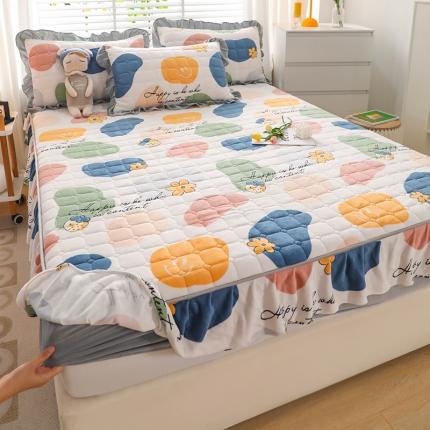 91家纺网 家纺一手货源 找家纺 （总）家之硕 2022新款印花牛奶绒夹棉绗缝花边床笠三件套