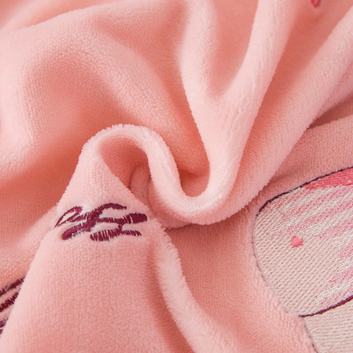 91家纺网 家纺一手货源 找家纺 优姿家纺 牛奶绒贴边绣花荷叶花边保暖四件 花仙子-白