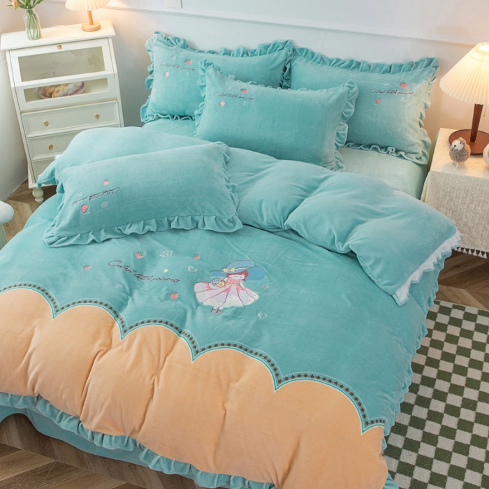 91家纺网 家纺一手货源 找家纺 优姿家纺 牛奶绒贴边绣花荷叶花边保暖四件 花仙子-黄