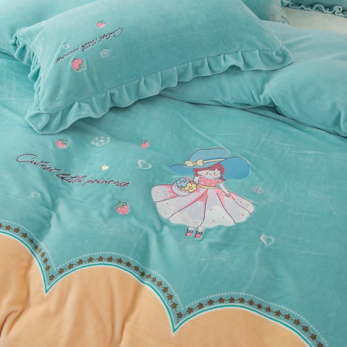 91家纺网 家纺一手货源 找家纺 优姿家纺 牛奶绒贴边绣花荷叶花边保暖四件 花仙子-黄