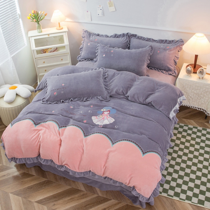 91家纺网 家纺一手货源 找家纺 优姿家纺 牛奶绒贴边绣花荷叶花边保暖四件 花仙子-灰