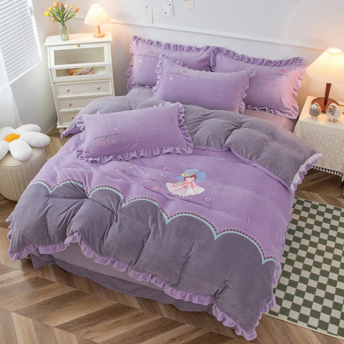 91家纺网 家纺一手货源 找家纺 优姿家纺 牛奶绒贴边绣花荷叶花边保暖四件 花仙子-紫