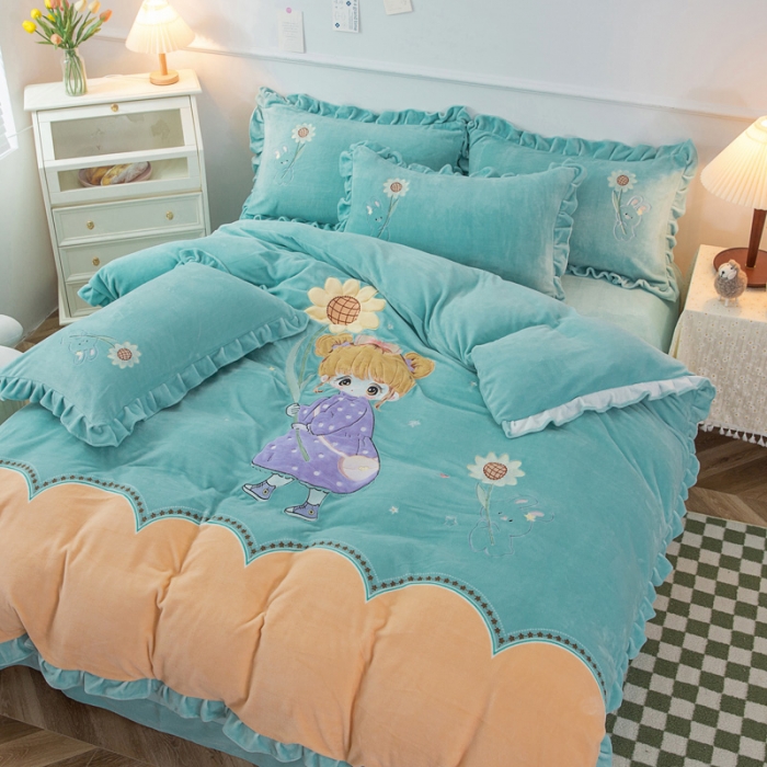 91家纺网 家纺一手货源 找家纺 优姿家纺 牛奶绒贴边绣花荷叶花边保暖四件 守护甜心-黄