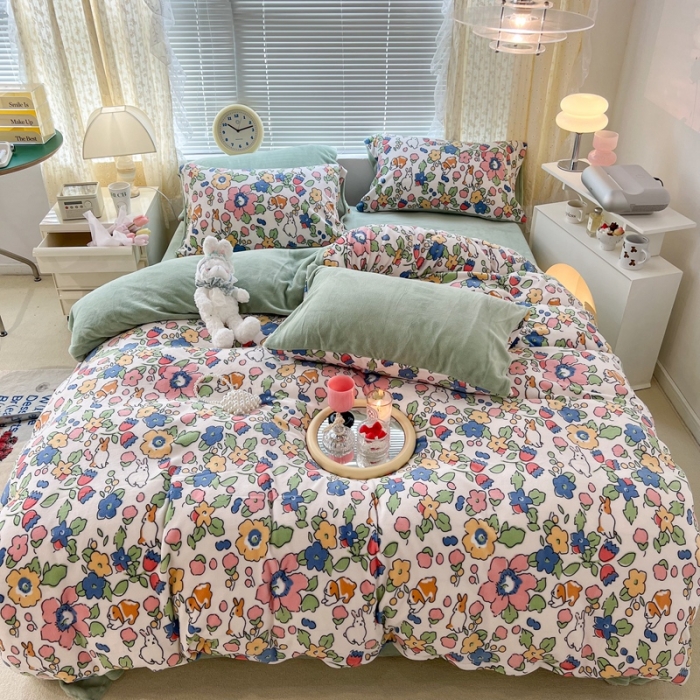 91家纺网 家纺一手货源 找家纺 昔可 2022新款牛奶绒四件套花朵系列 爱丽丝仙境