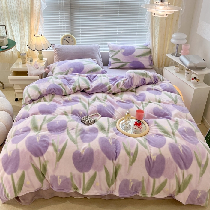 91家纺网 家纺一手货源 找家纺 昔可 2022新款牛奶绒四件套花朵系列 雾紫郁金香
