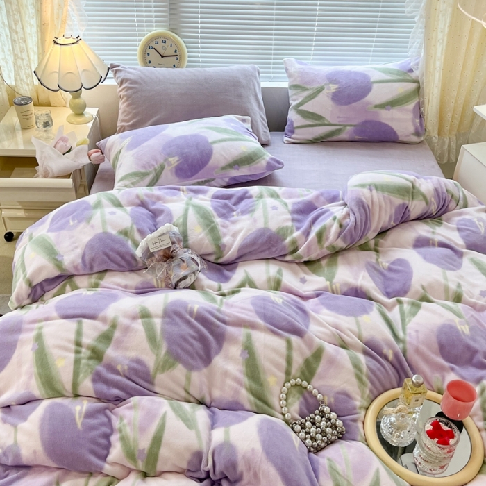 91家纺网 家纺一手货源 找家纺 昔可 2022新款牛奶绒四件套花朵系列 雾紫郁金香