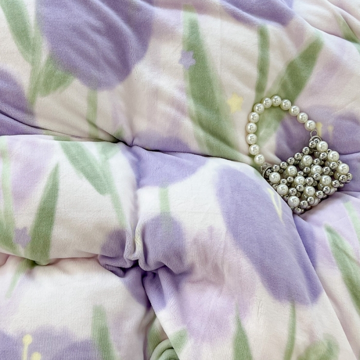 91家纺网 家纺一手货源 找家纺 昔可 2022新款牛奶绒四件套花朵系列 雾紫郁金香