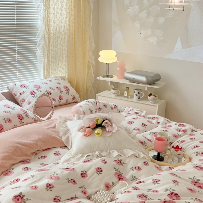 91家纺网 家纺一手货源 找家纺 昔可 2022新款牛奶绒四件套花朵系列 小小玫瑰花