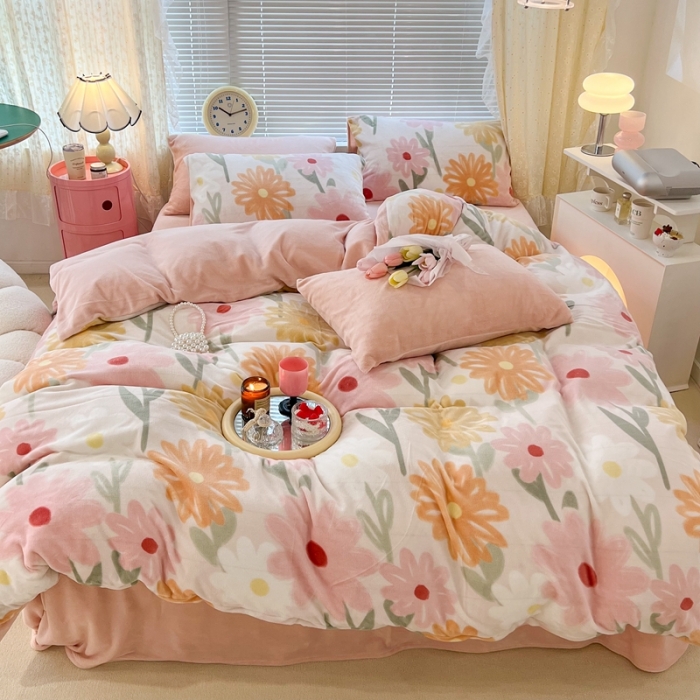 91家纺网 家纺一手货源 找家纺 昔可 2022新款牛奶绒四件套花朵系列 油画粉花