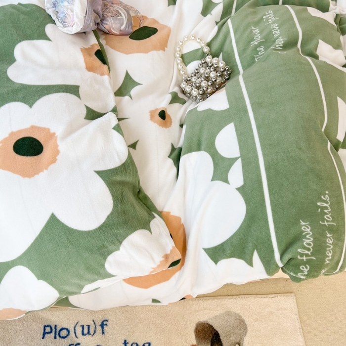 91家纺网 家纺一手货源 找家纺 昔可 2022新款牛奶绒四件套花朵系列 长岛日暮