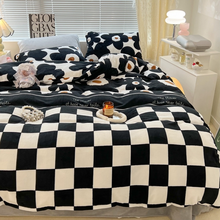 91家纺网 家纺一手货源 找家纺 昔可 2022新款牛奶绒四件套花朵系列 仲夏之夜