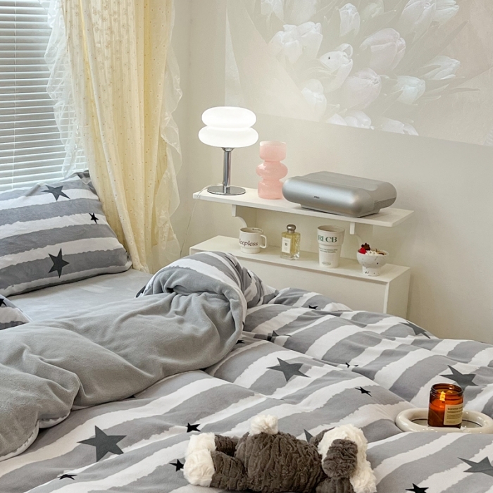 91家纺网 家纺一手货源 找家纺 昔可 2022新款牛奶绒简约系列四件套 条纹星星