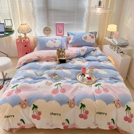 91家纺网 家纺一手货源 找家纺 昔可 2022新款牛奶绒卡通系列四件套 彩虹樱桃熊