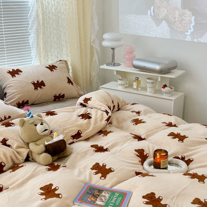 91家纺网 家纺一手货源 找家纺 昔可 2022新款牛奶绒卡通系列四件套 可可熊