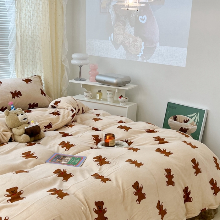 91家纺网 家纺一手货源 找家纺 昔可 2022新款牛奶绒卡通系列四件套 可可熊