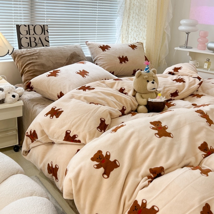 91家纺网 家纺一手货源 找家纺 昔可 2022新款牛奶绒卡通系列四件套 可可熊