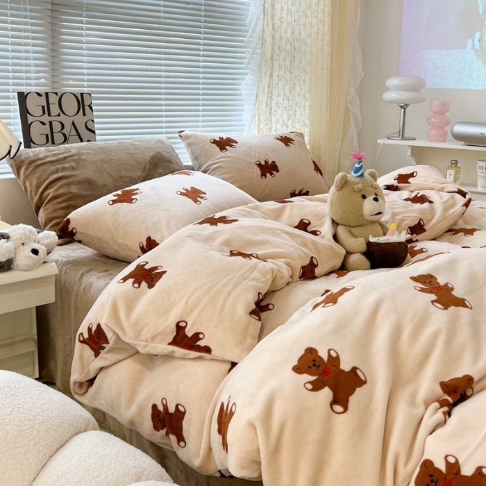 91家纺网 家纺一手货源 找家纺 昔可 2022新款牛奶绒卡通系列四件套 可可熊