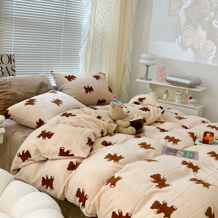 91家纺网 家纺一手货源 找家纺 昔可 2022新款牛奶绒卡通系列四件套 可可熊