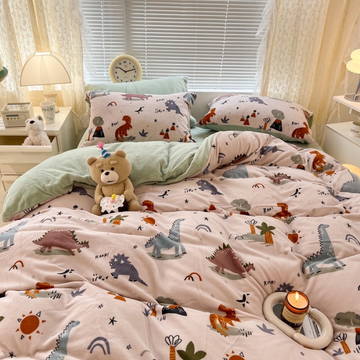 91家纺网 家纺一手货源 找家纺 昔可 2022新款牛奶绒卡通系列四件套 恐龙乐园