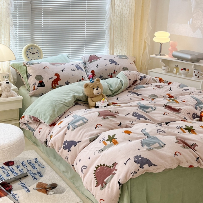 91家纺网 家纺一手货源 找家纺 昔可 2022新款牛奶绒卡通系列四件套 恐龙乐园