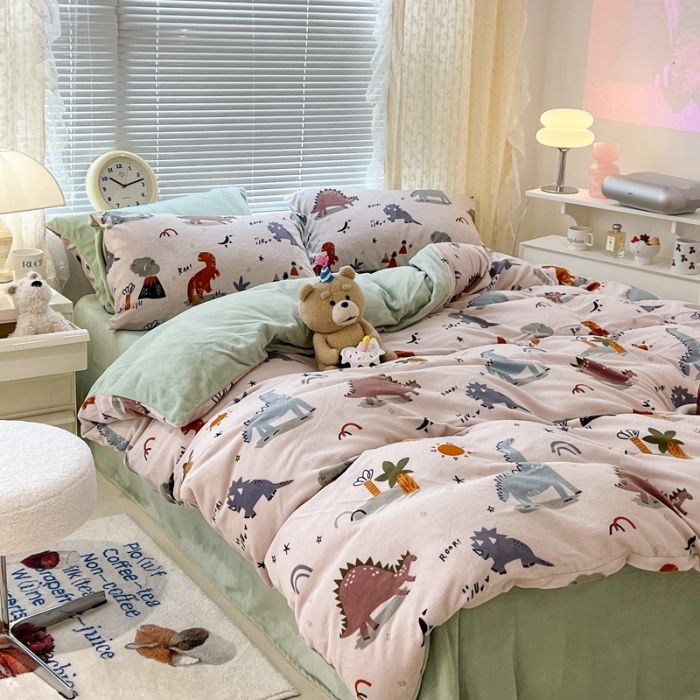 91家纺网 家纺一手货源 找家纺 昔可 2022新款牛奶绒卡通系列四件套 恐龙乐园