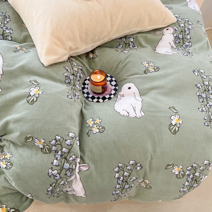 91家纺网 家纺一手货源 找家纺 昔可 2022新款牛奶绒卡通系列四件套 铃兰花花兔