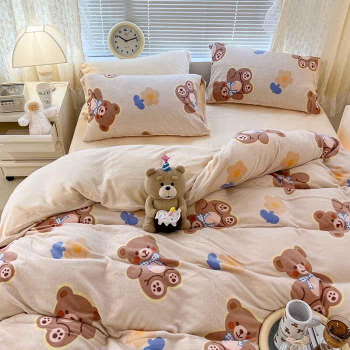 91家纺网 家纺一手货源 找家纺 昔可 2022新款牛奶绒卡通系列四件套 小熊软糖