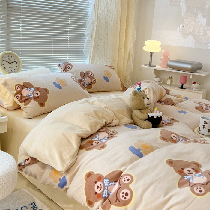 91家纺网 家纺一手货源 找家纺 昔可 2022新款牛奶绒卡通系列四件套 小熊软糖