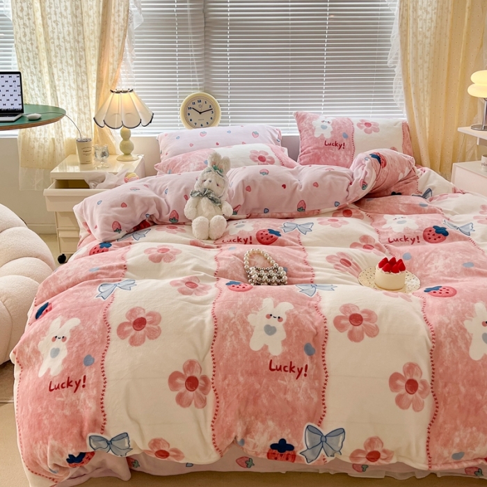 91家纺网 家纺一手货源 找家纺 昔可 2022新款牛奶绒卡通系列四件套 油画小兔