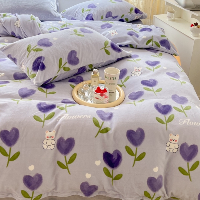 91家纺网 家纺一手货源 找家纺 昔可 2022新款牛奶绒卡通系列四件套 紫底郁金香