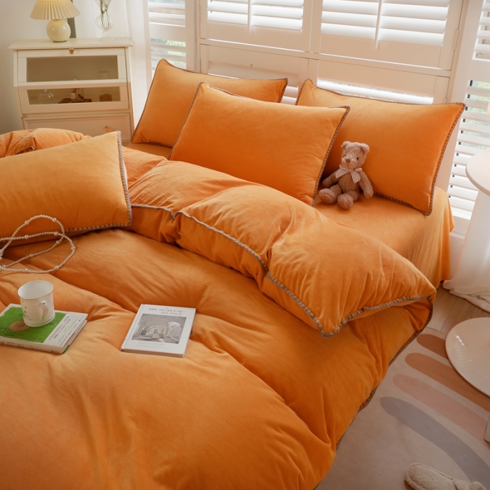 91家纺网 家纺一手货源 找家纺 啊雅家居 2025新款贝壳边宝宝绒四件套 贝壳果橙