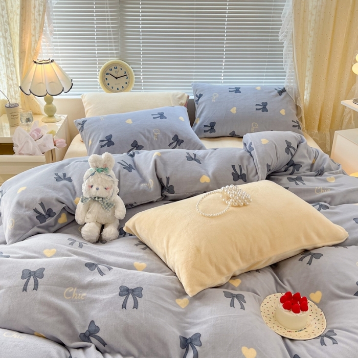 91家纺网 家纺一手货源 找家纺 昔可 2022新款牛奶绒少女小清新系列四件套 爱心蝴蝶结