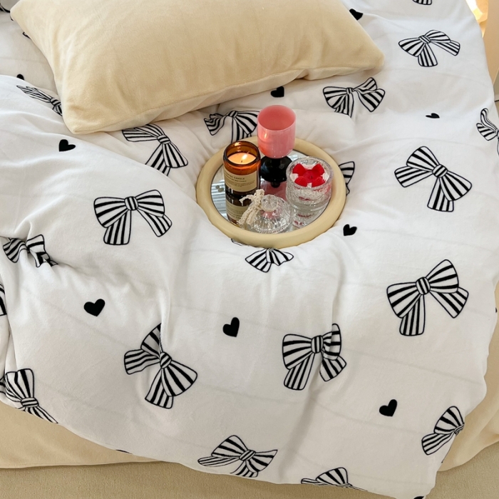 91家纺网 家纺一手货源 找家纺 昔可 2022新款牛奶绒少女小清新系列四件套 赫本蝴蝶结