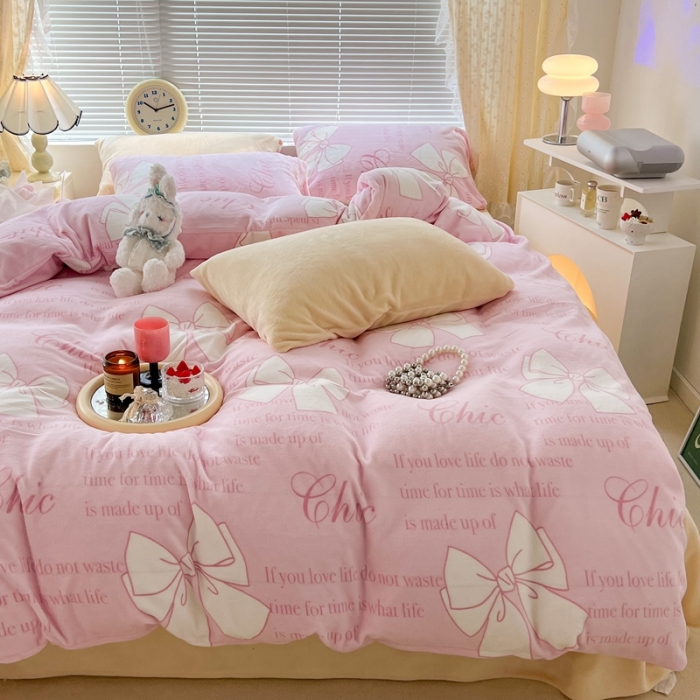 91家纺网 家纺一手货源 找家纺 昔可 2022新款牛奶绒少女小清新系列四件套 少女心事粉