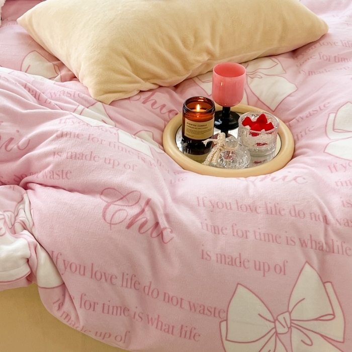 91家纺网 家纺一手货源 找家纺 昔可 2022新款牛奶绒少女小清新系列四件套 少女心事粉