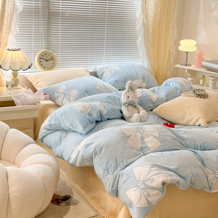 91家纺网 家纺一手货源 找家纺 昔可 2022新款牛奶绒少女小清新系列四件套 少女心事蓝