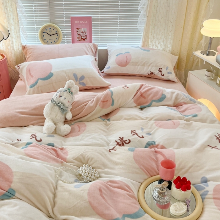 91家纺网 家纺一手货源 找家纺 昔可 2022新款牛奶绒少女小清新系列四件套 元气桃桃