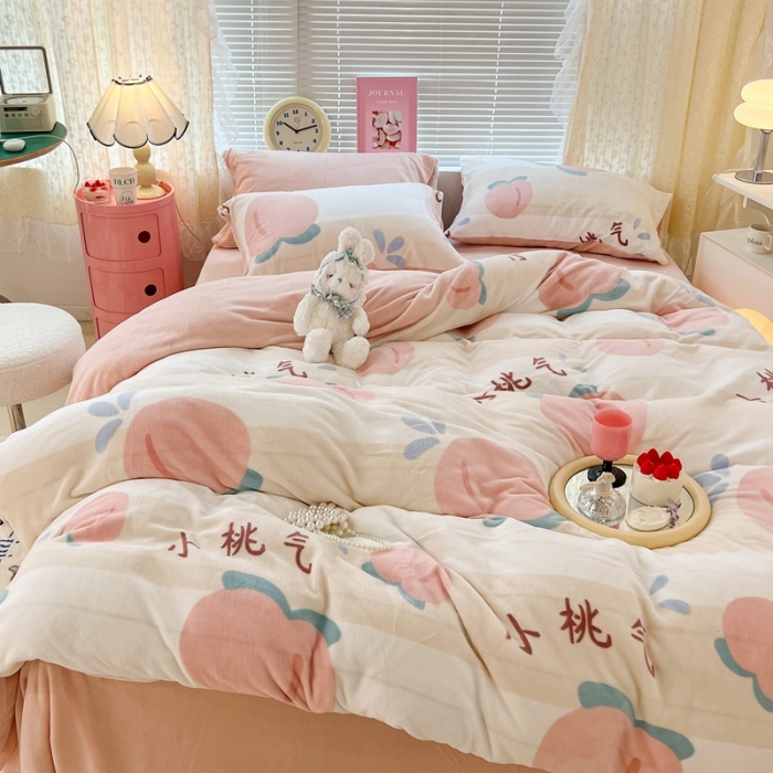 91家纺网 家纺一手货源 找家纺 昔可 2022新款牛奶绒少女小清新系列四件套 元气桃桃