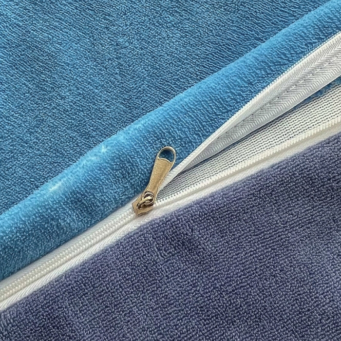 91家纺网 家纺一手货源 找家纺 优姿家纺 2022新款牛奶绒8斤双拼色绣花保暖四件套 爱心-灰+蓝