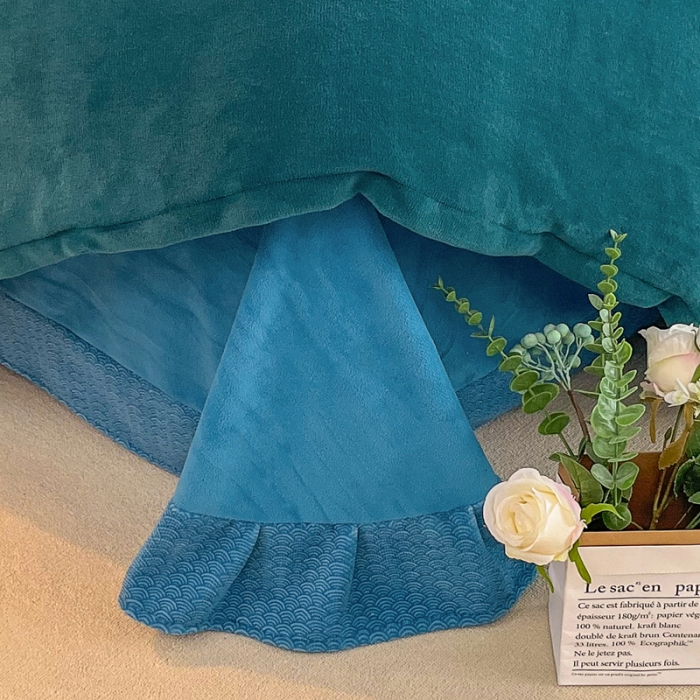 91家纺网 家纺一手货源 找家纺 优姿家纺 2022新款牛奶绒8斤双拼色绣花保暖四件套 山茶花-蓝+绿